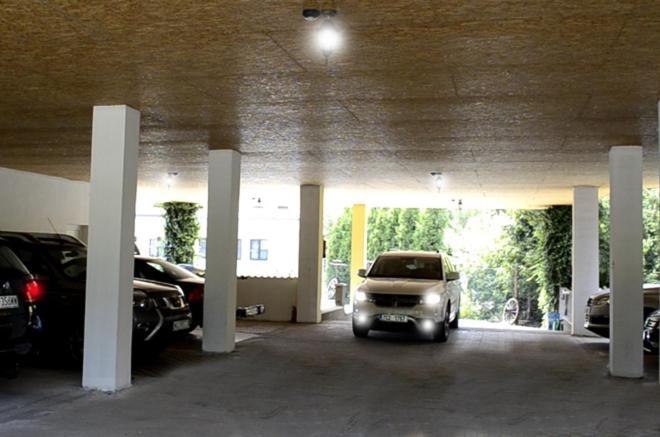 Blatsky Dvur Aparthotel Veseli nad Luznici Luaran gambar