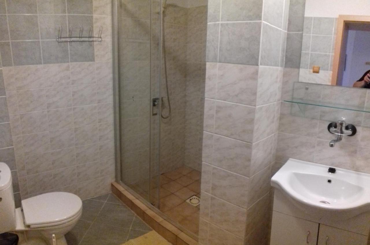 Blatsky Dvur Aparthotel Veseli nad Luznici Luaran gambar